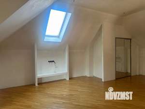 Дом 341м&sup2;, 4-этажный, участок 6 сот.  