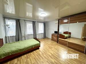 Дом 115м&sup2;, 2-этажный, участок 3 сот.  