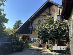 Дом 232м², 2-этажный, участок 6 сот.  