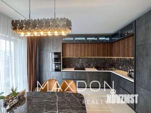 Дом 170м², 2-этажный, участок 4 сот.  