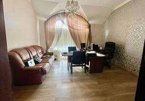 Дом 140м², 2-этажный, участок 5 сот.  