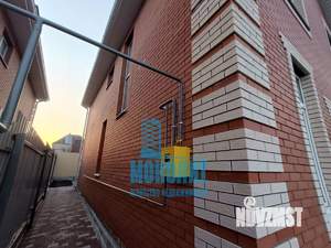 Коттедж 140м&sup2;, 2-этажный, участок 3 сот.  