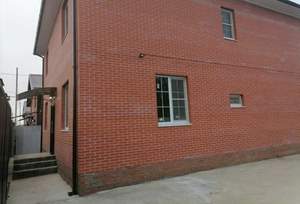 Дом 180м&sup2;, 2-этажный, участок 4 сот.  