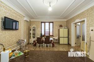 Дом 650м², 2-этажный, участок 7 сот.  
