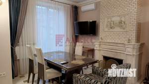 Дом 240м&sup2;, 3-этажный, участок 3 сот.  