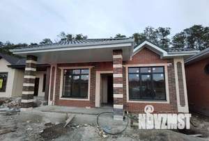 Дом 100м&sup2;, 1-этажный, участок 4 сот.  