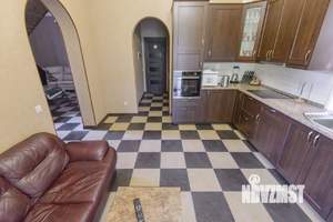 Дом 120м², 2-этажный, участок 5 сот.  