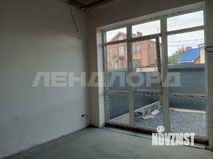Дом 200м², 3-этажный, участок 3 сот.  
