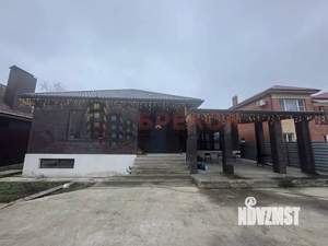 Дом 300м&sup2;, 1-этажный, участок 7 сот.  