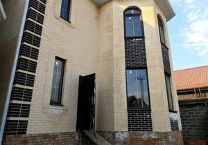 Дом 190м&sup2;, 2-этажный, участок 3 сот.  