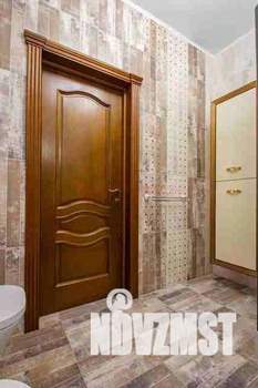 Дом 180м², 1-этажный, участок 4 сот.  