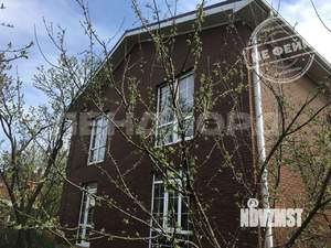 Дом 160м&sup2;, 2-этажный, участок 5 сот.  