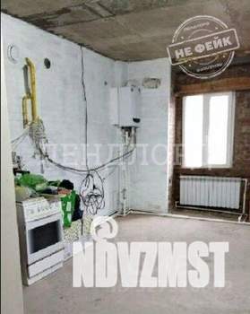 Дом 100м&sup2;, 2-этажный, участок 3 сот.  