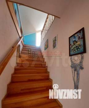 Дом 150м&sup2;, 3-этажный, участок 6 сот.  