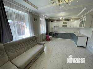 Дом 100м&sup2;, 2-этажный, участок 2 сот.  