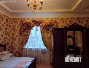 Дом 280м&sup2;, 3-этажный, участок 5 сот.  