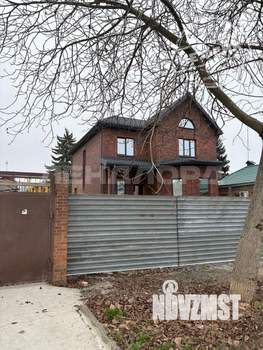 Дом 200м&sup2;, 2-этажный, участок 500 сот.  