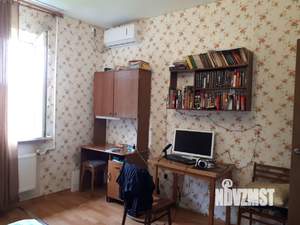 Дом 102м&sup2;, 1-этажный, участок 6 сот.  