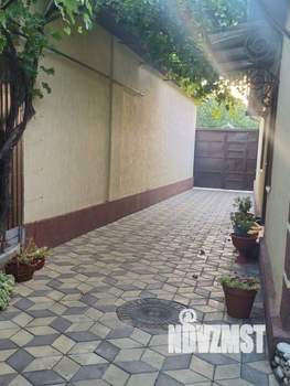 Дом 100м&sup2;, 1-этажный, участок 3 сот.  