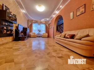 Дом 130м², 2-этажный, участок 4 сот.  