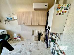 Дом 140м², 2-этажный, участок 6 сот.  
