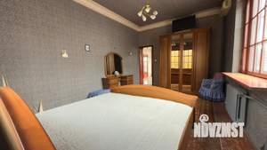 Дом 320м&sup2;, 3-этажный, участок 3 сот.  