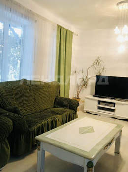 Дом 178м&sup2;, 2-этажный, участок 2 сот.  