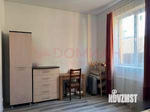 Дом 130м&sup2;, 2-этажный, участок 3 сот.  