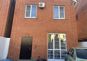 Дом 107м&sup2;, 2-этажный, участок 3 сот.  