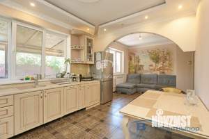 Дом 128м&sup2;, 2-этажный, участок 3 сот.  