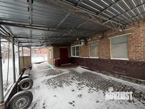 Дом 100м&sup2;, 1-этажный, участок 7 сот.  