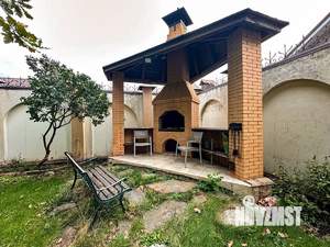 Дом 545м², 3-этажный, участок 13 сот.  