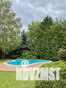 Дом 504м&sup2;, 3-этажный, участок 9 сот.  