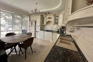 Дом 170м&sup2;, 2-этажный, участок 3 сот.  