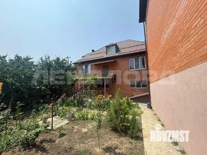 Дом 452м², 3-этажный, участок 4 сот.  