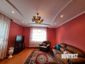 Дом 225м&sup2;, 2-этажный, участок 5 сот.  