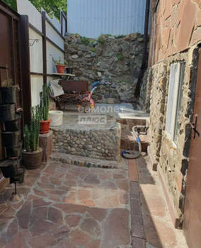 Дом 112м&sup2;, 3-этажный, участок 3 сот.  