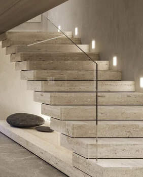 Дом 197м&sup2;, 4-этажный, участок 4 сот.  