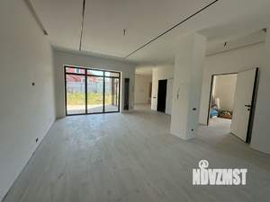 Дом 185м², 2-этажный, участок 6 сот.  