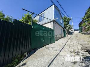 Дом 143м&sup2;, 2-этажный, участок 3 сот.  