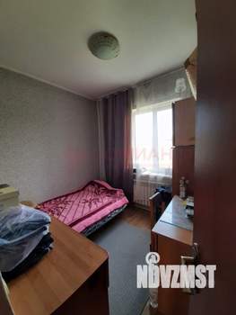 Дом 100м&sup2;, 2-этажный, участок 5 сот.  