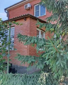 Дом 120м&sup2;, 2-этажный, участок 6 сот.  