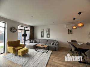 Дом 150м², 2-этажный, участок 3 сот.  