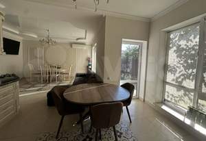 Дом 170м&sup2;, 2-этажный, участок 3 сот.  