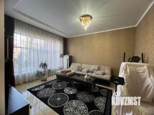 Дом 150м², 2-этажный, участок 6 сот.  