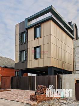 Коттедж 370м², 3-этажный, участок 3 сот.  