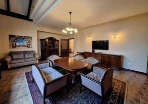 Дом 485м&sup2;, 2-этажный, участок 6 сот.  