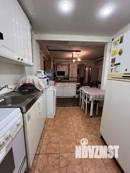 Дом 155м², 3-этажный, участок 1 сот.  