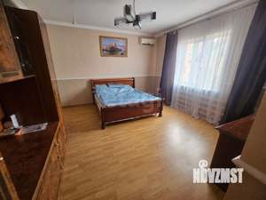 Дом 360м², 2-этажный, участок 6 сот.  