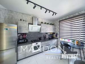 Дом 140м², 2-этажный, участок 3 сот.  